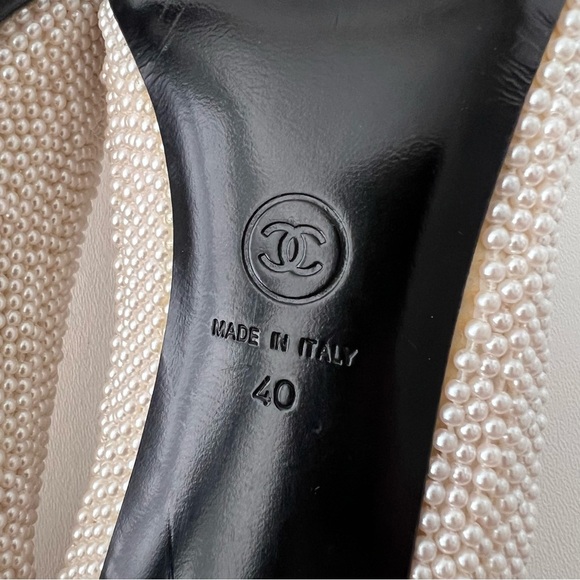 CHANEL || CC Logo Pearl Embellished Black Cap Toe Sequin High Heel Pumps EU 40 - Picture 15 of 15